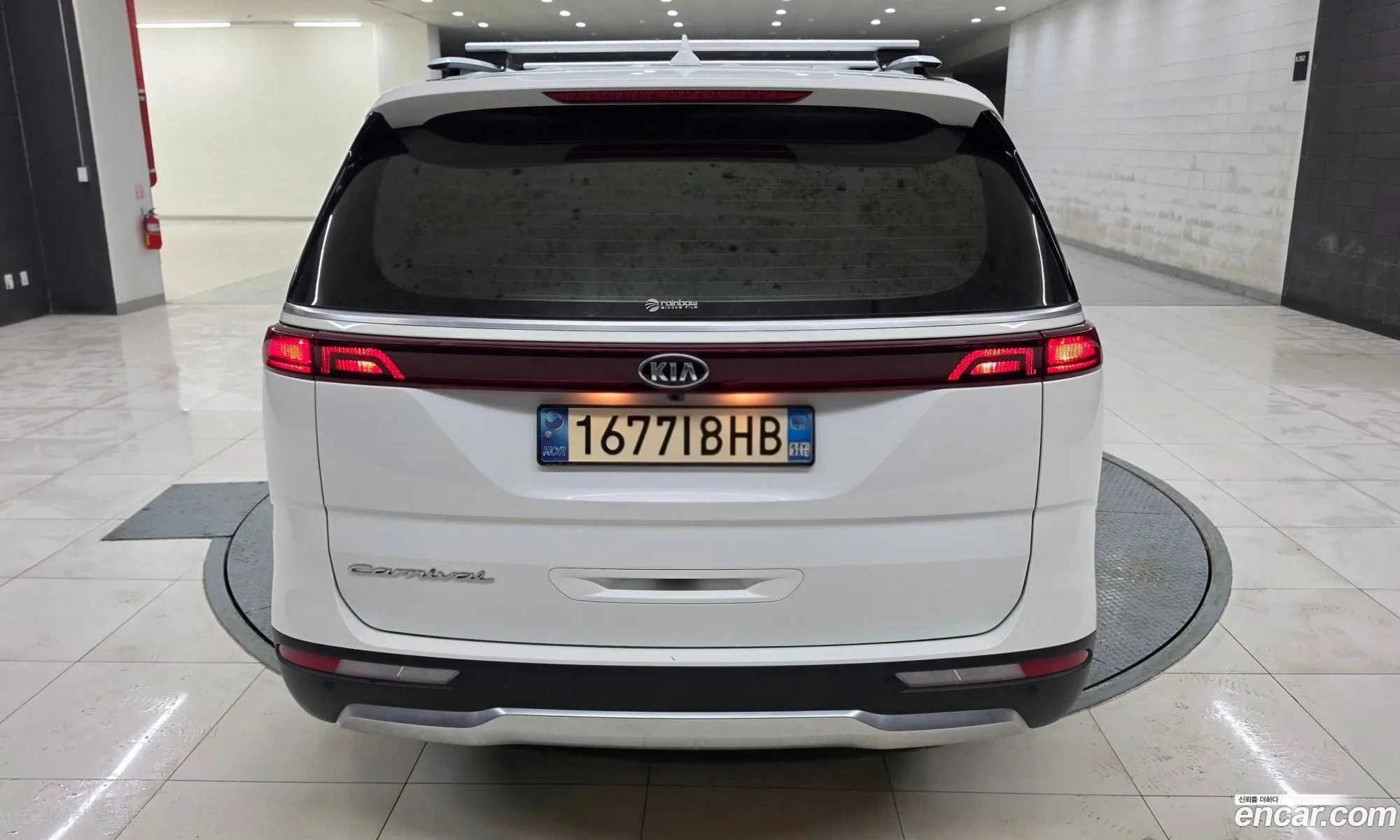 Kia Carnival 2021 — 13