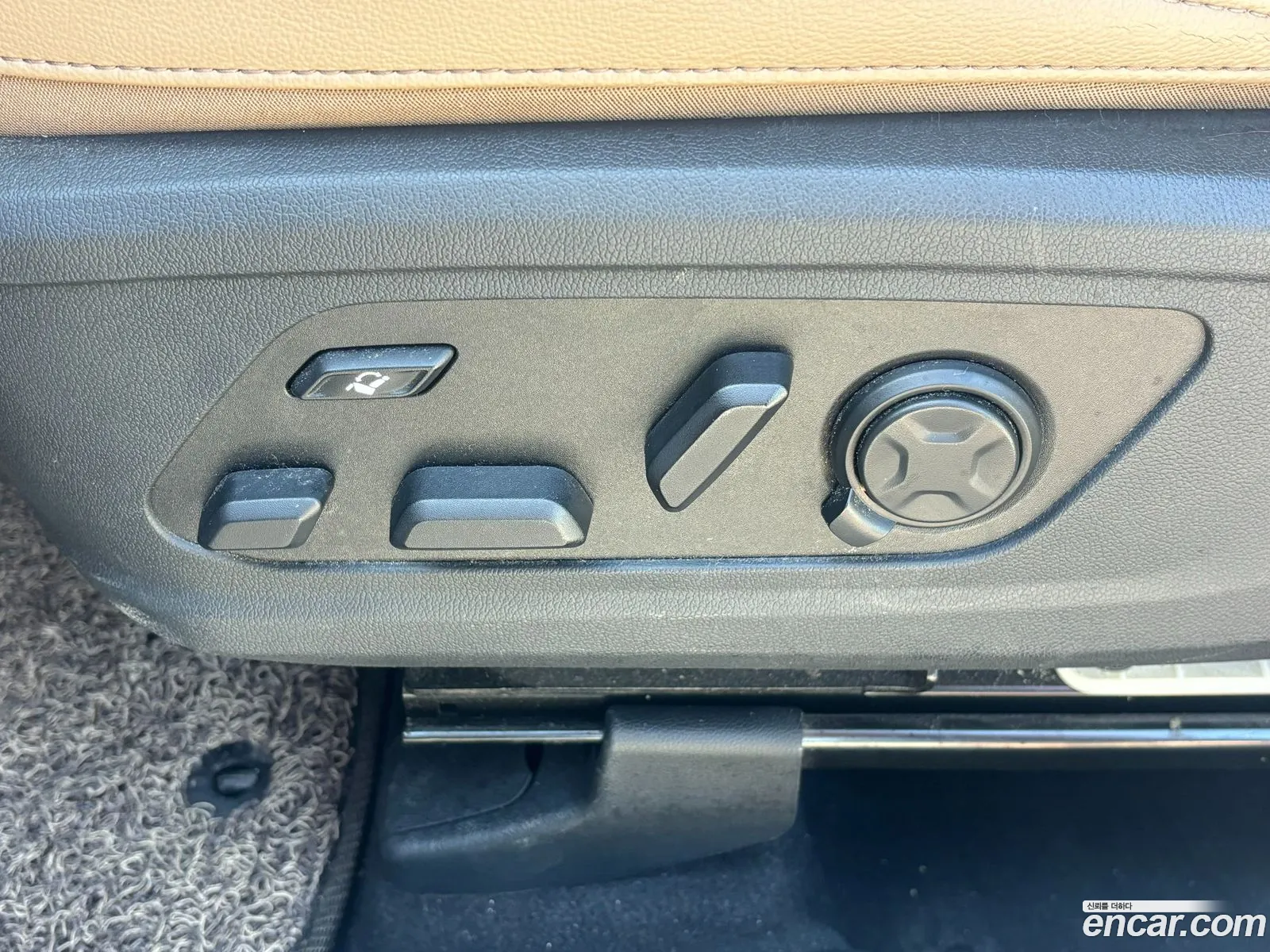 Kia Sorento 2023 — 9