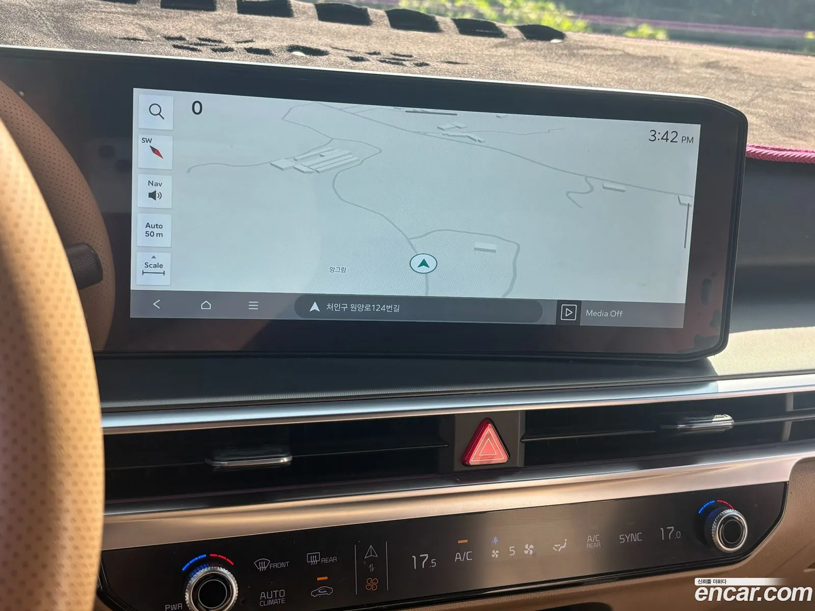 Kia Sorento 2023 — 3