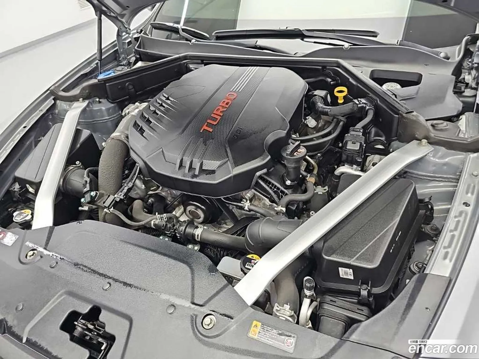 Kia Stinger Meister 2023 — 12
