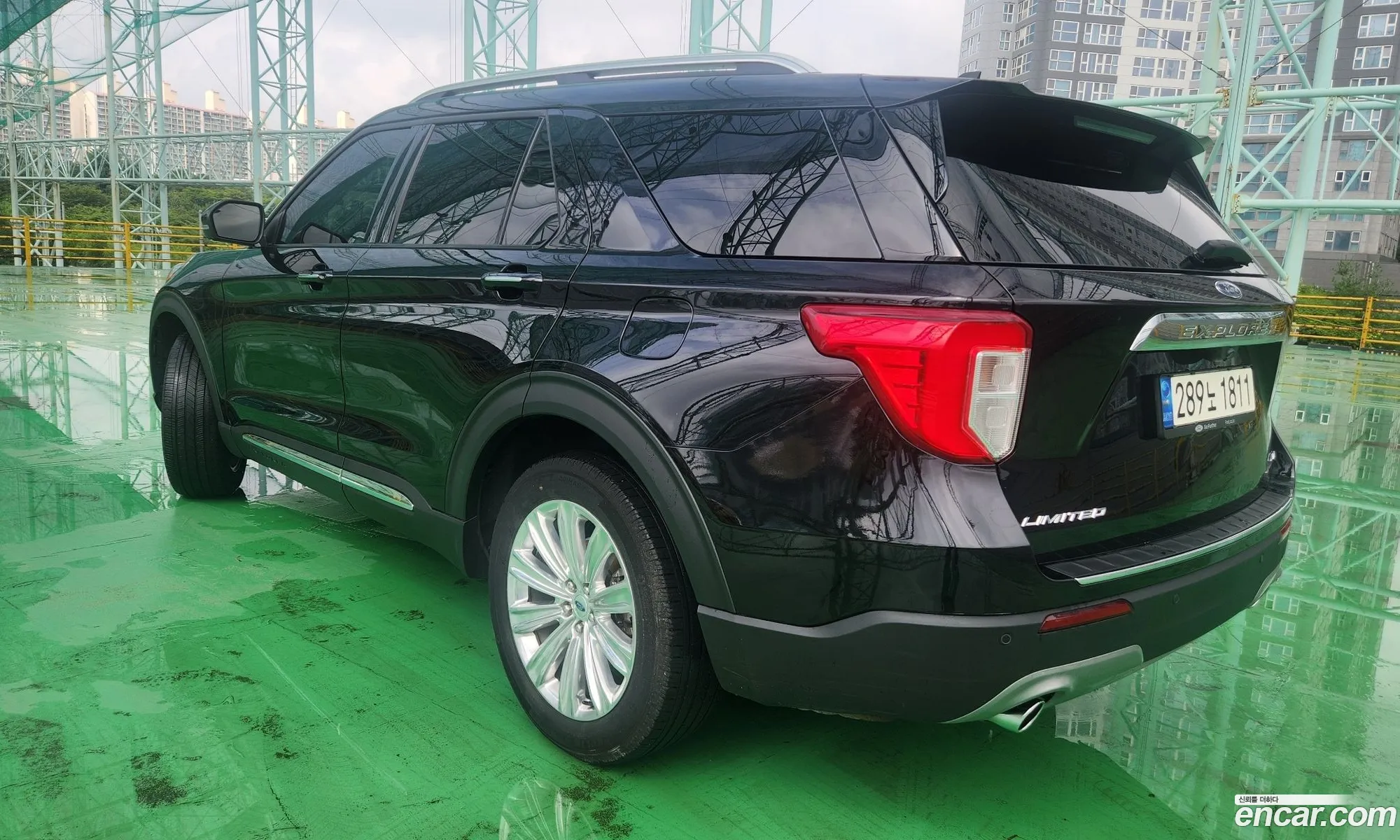 Ford Explorer 6th Gen 2022 — 20
