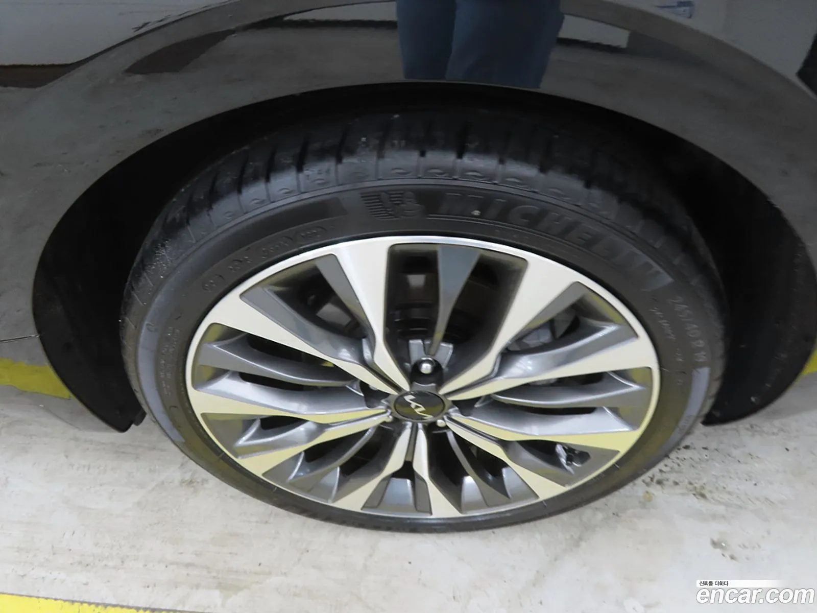 Kia K8 2021 — 8