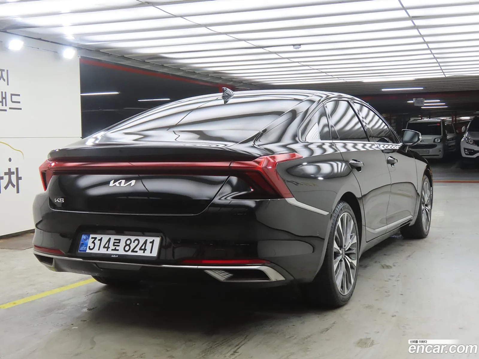 Kia K8