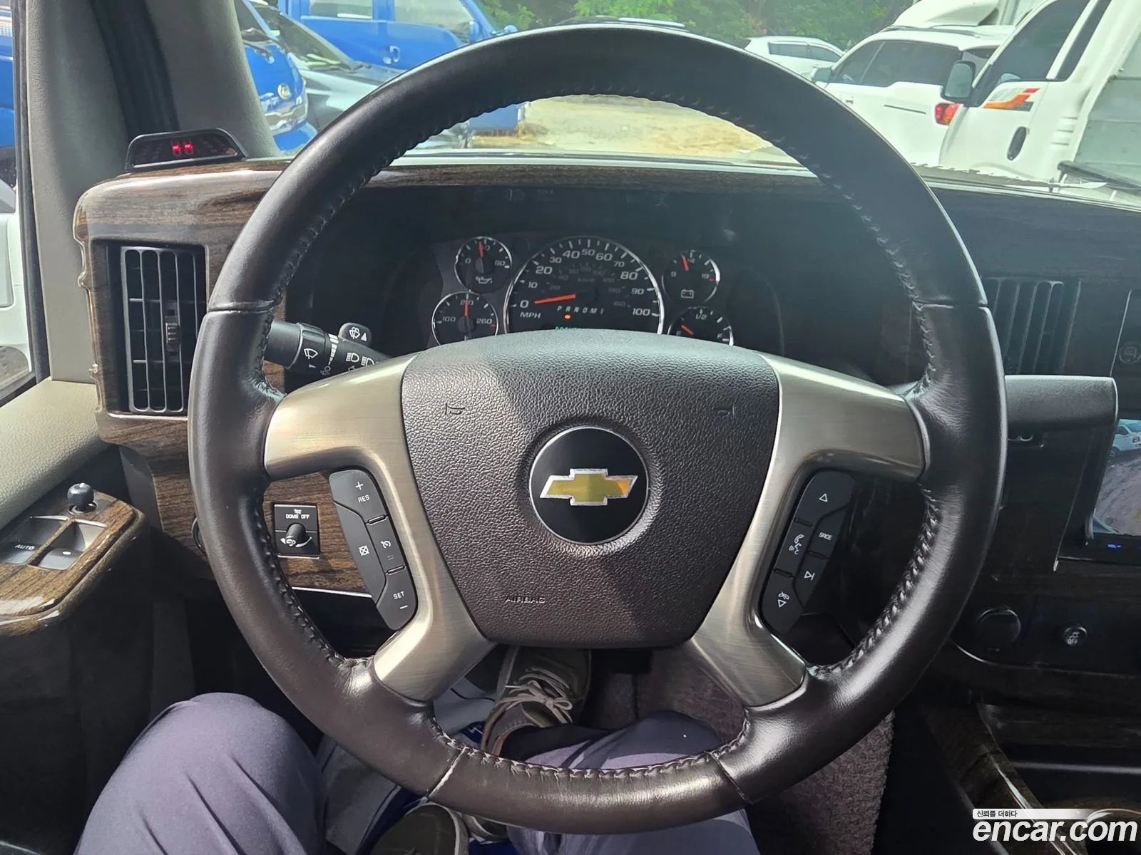 Chevrolet Express Van