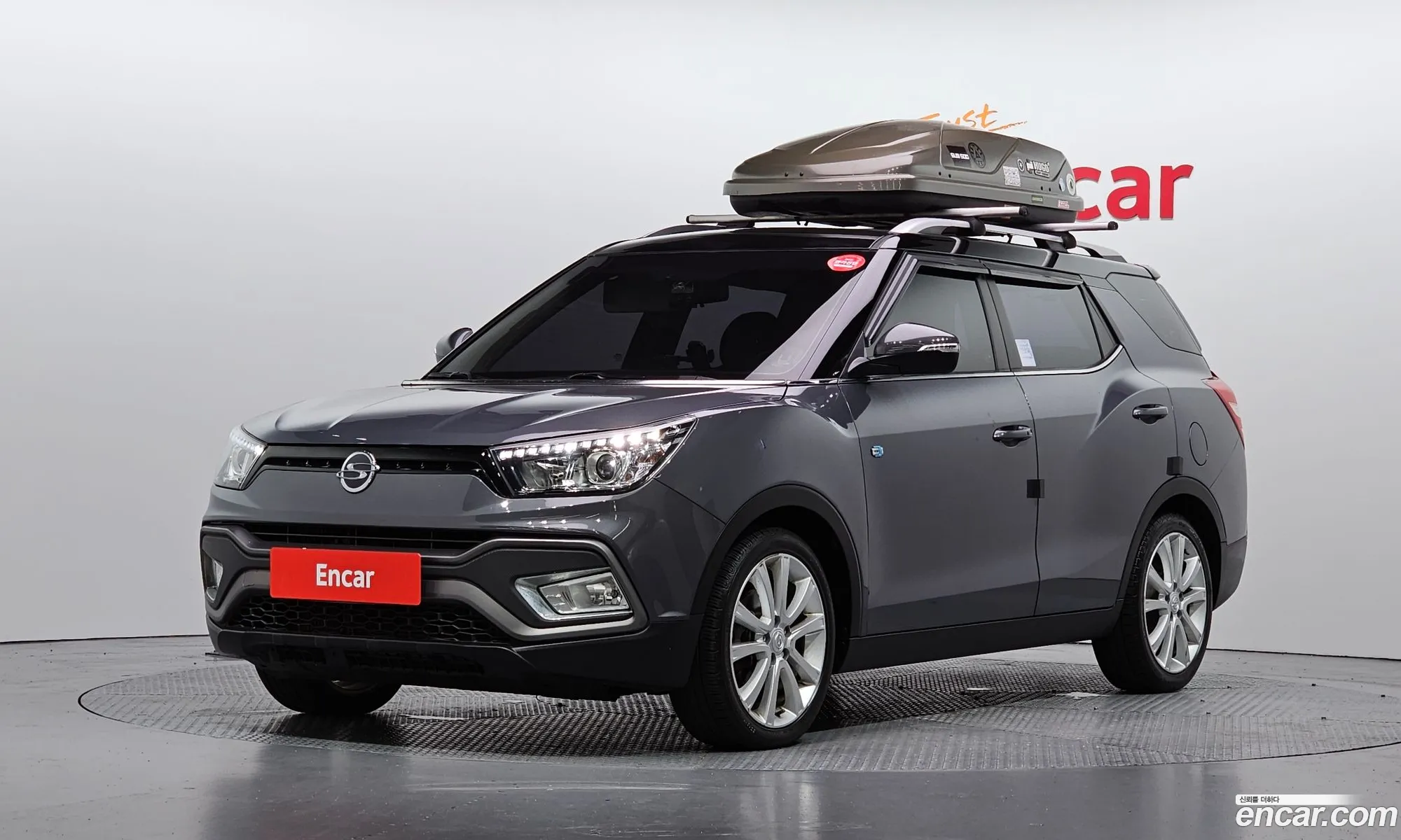 KG Mobility (SsangYong) Tivoli Air 2016 — 3