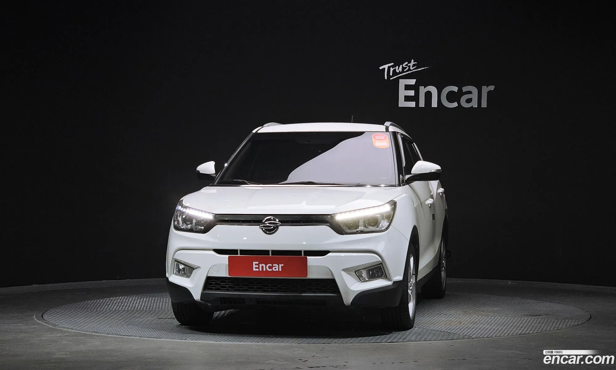 KG Mobility (SsangYong) Tivoli 2015 — 4