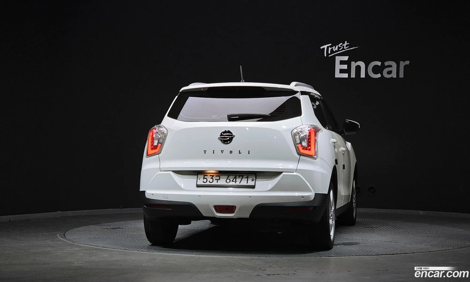 KG Mobility (SsangYong) Tivoli 2015 — 3