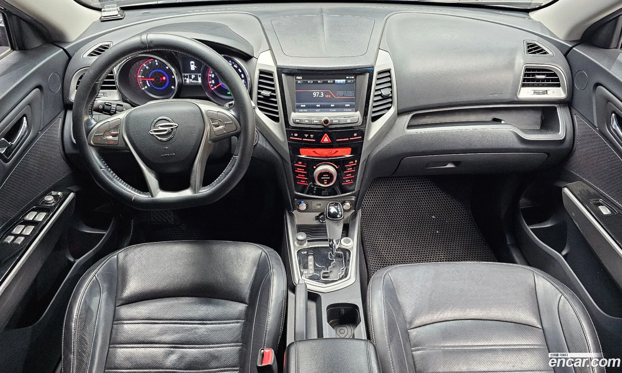 KG Mobility (SsangYong) Tivoli 2015 — 2