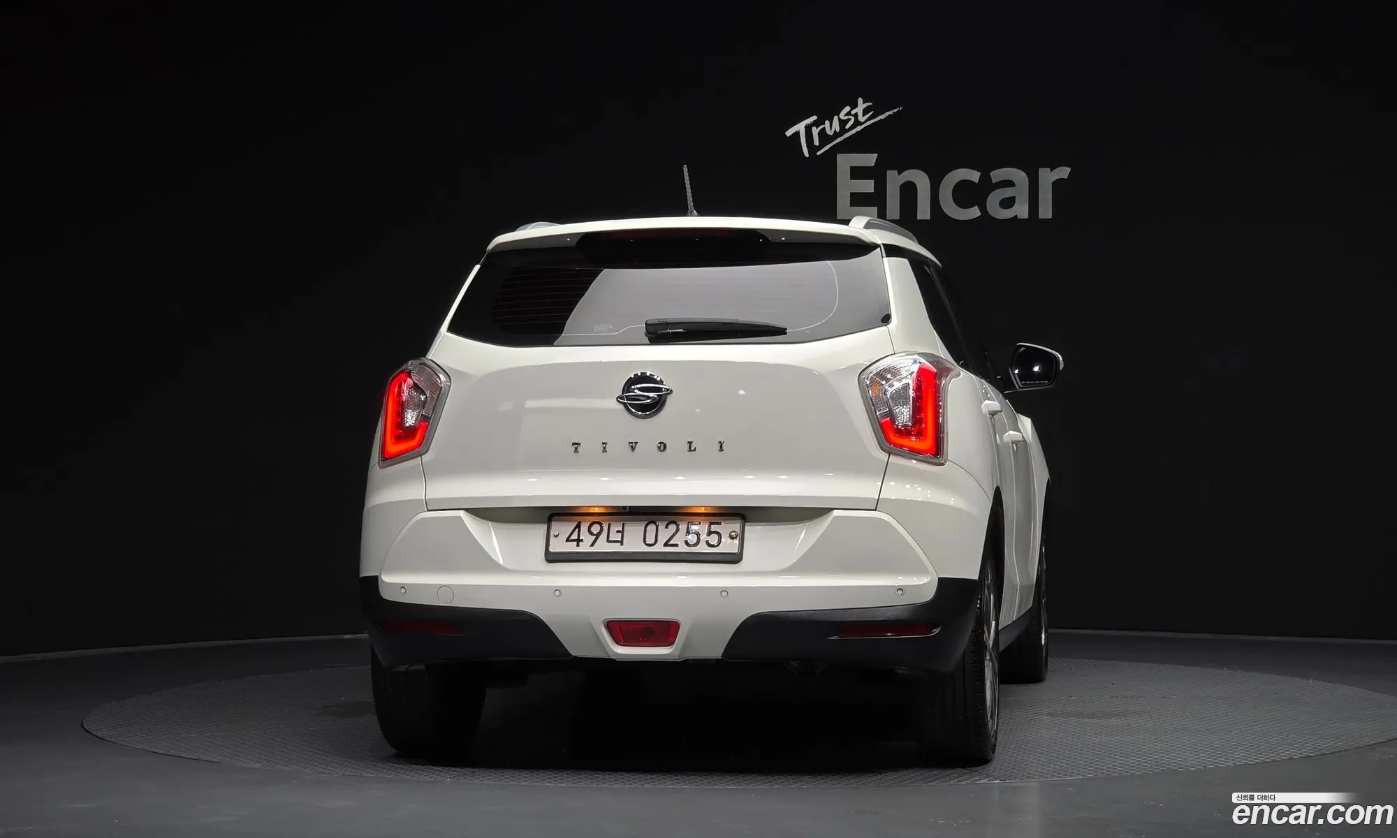 KG Mobility (SsangYong) Tivoli 2016 — 4